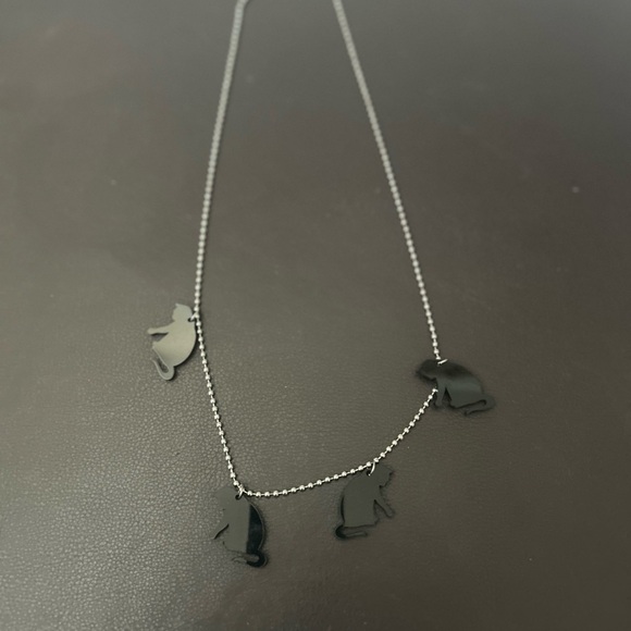 2-D Cat Charm Necklace - Picture 3 of 5